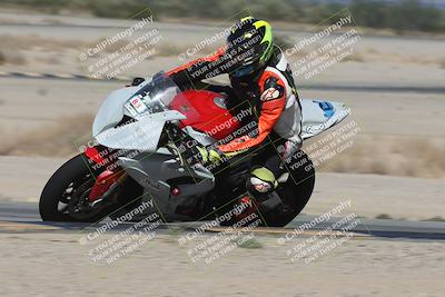 media/Oct-02-2025-Racers Edge (Thu) [[2c91cb6ab3]]/3-B Group/Session 1-Turn 9 Inside (1020am)/